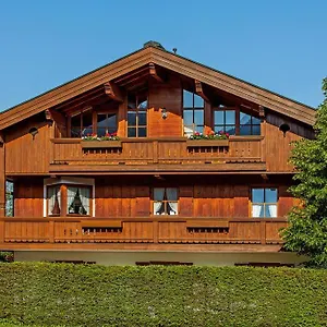 Oertel Apartment